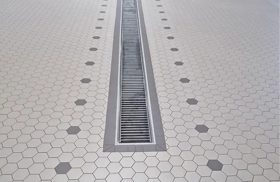 Säurebeständige Bodenfläche in Industrieumgebung von Hexagon Säurebau